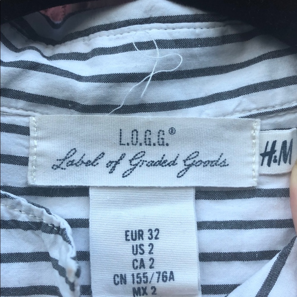 H&M Button Up Blouse - Picture 3 of 4